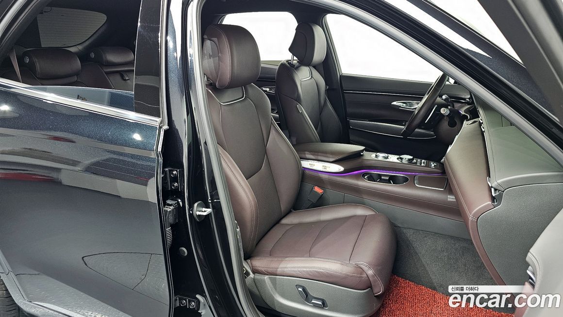Genesis GV70 2024