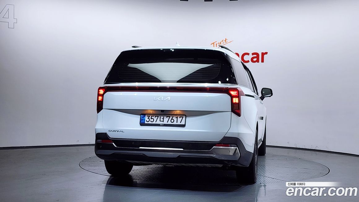 Kia Canival 2025