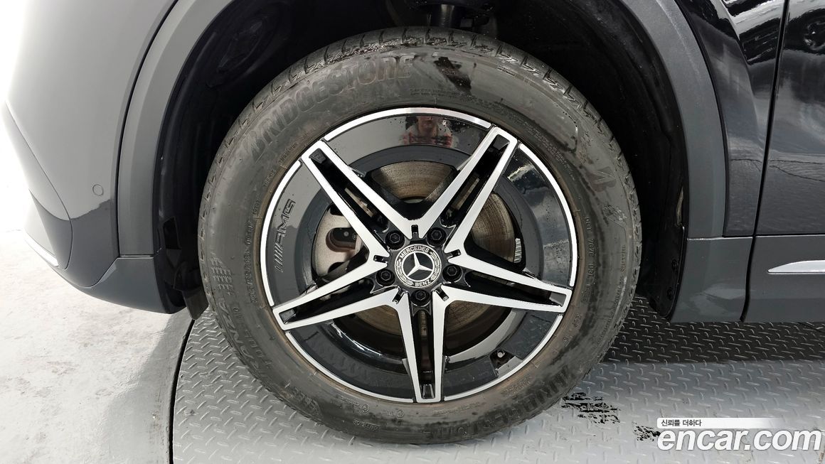 Mercedes-Benz EQA 2023