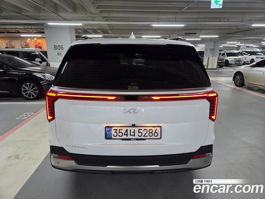 Kia Canival 2025