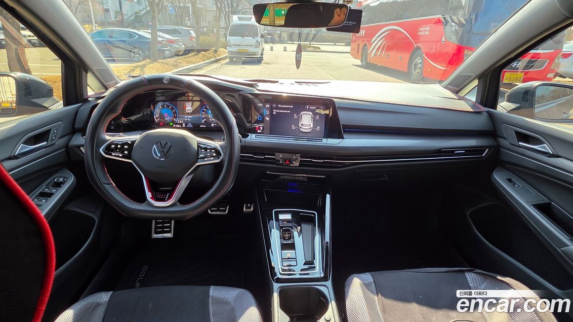 Volkswagen Golf 2024