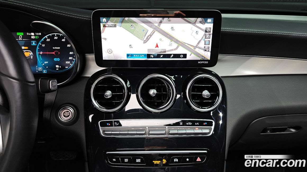 Mercedes-Benz GLC-Class 2021