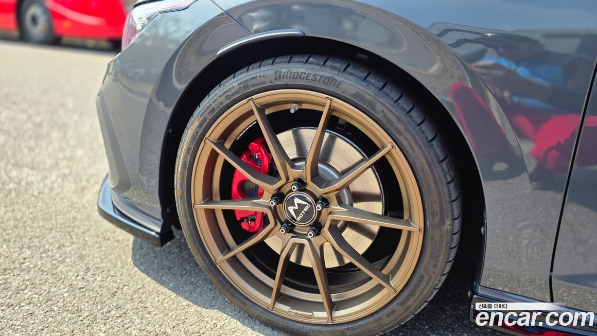 Volkswagen Golf 2024