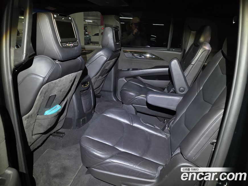 Cadillac Escalade 2018