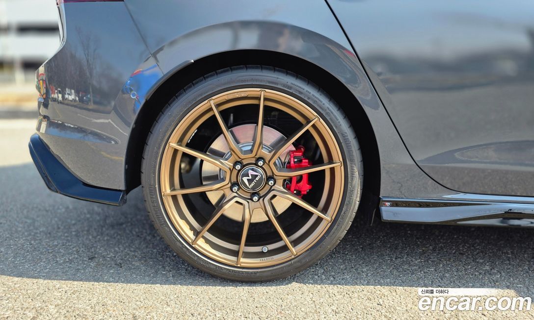 Volkswagen Golf 2024