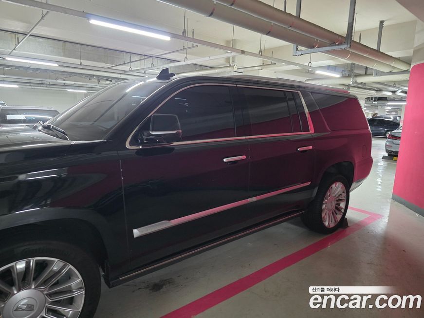 Cadillac Escalade 2018