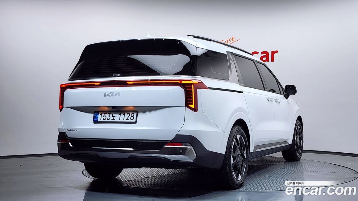Kia Canival 2025