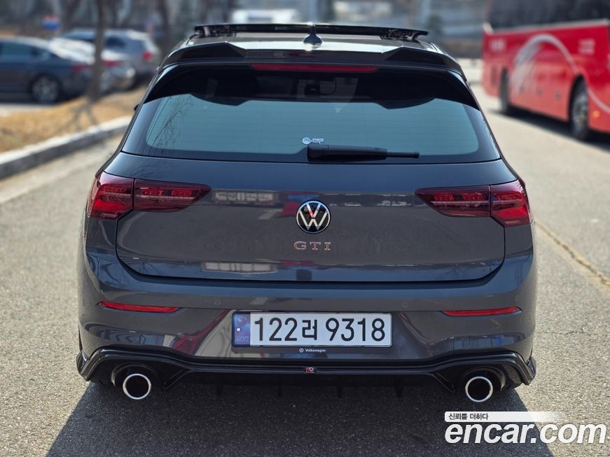 Volkswagen Golf 2024