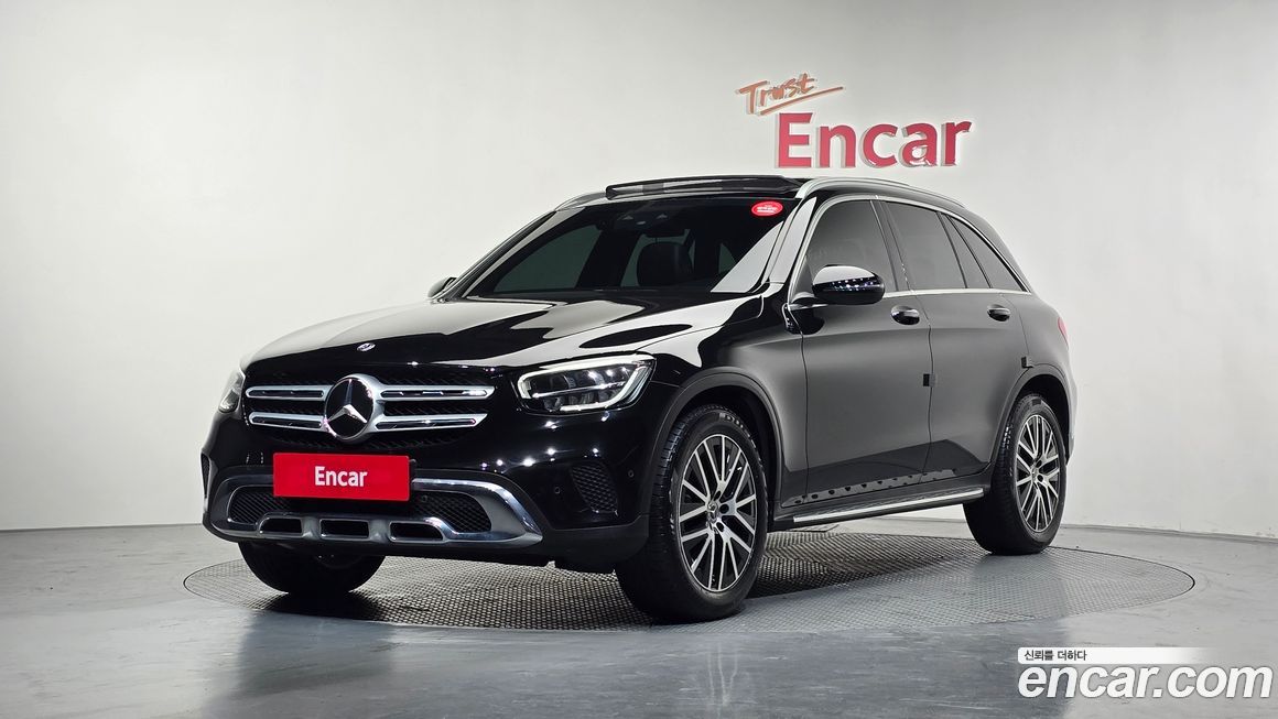 Mercedes-Benz GLC-Class 2021