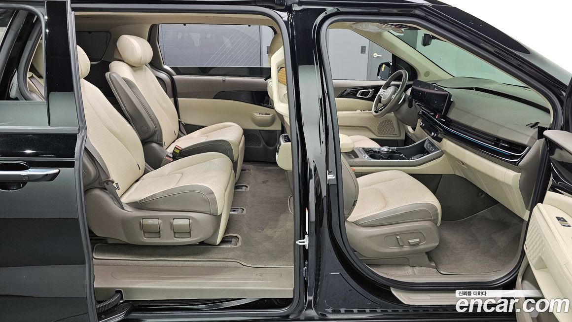 Kia Canival 2024