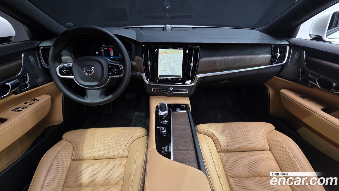 Volvo S90 2024