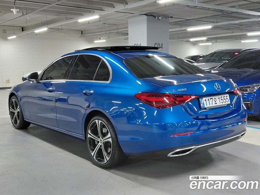 Mercedes-Benz C-Class 2023