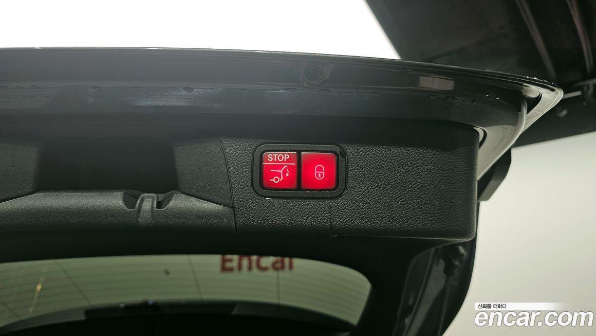 Mercedes-Benz GLC-Class 2022