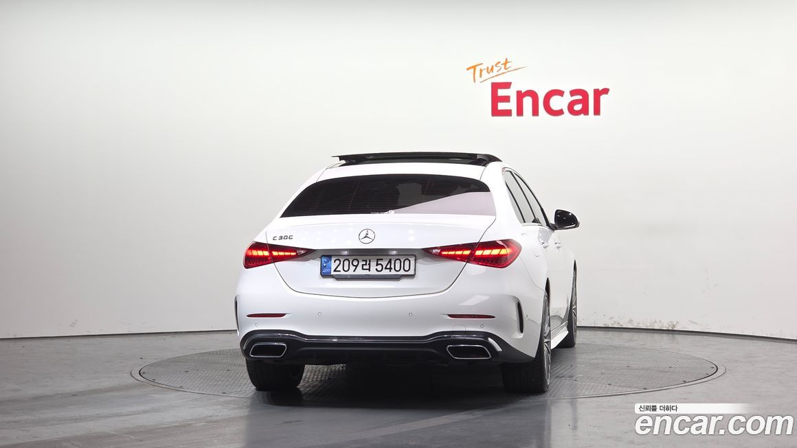 Mercedes-Benz C-Class 2022