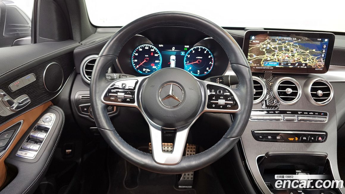 Mercedes-Benz GLC-Class 2022