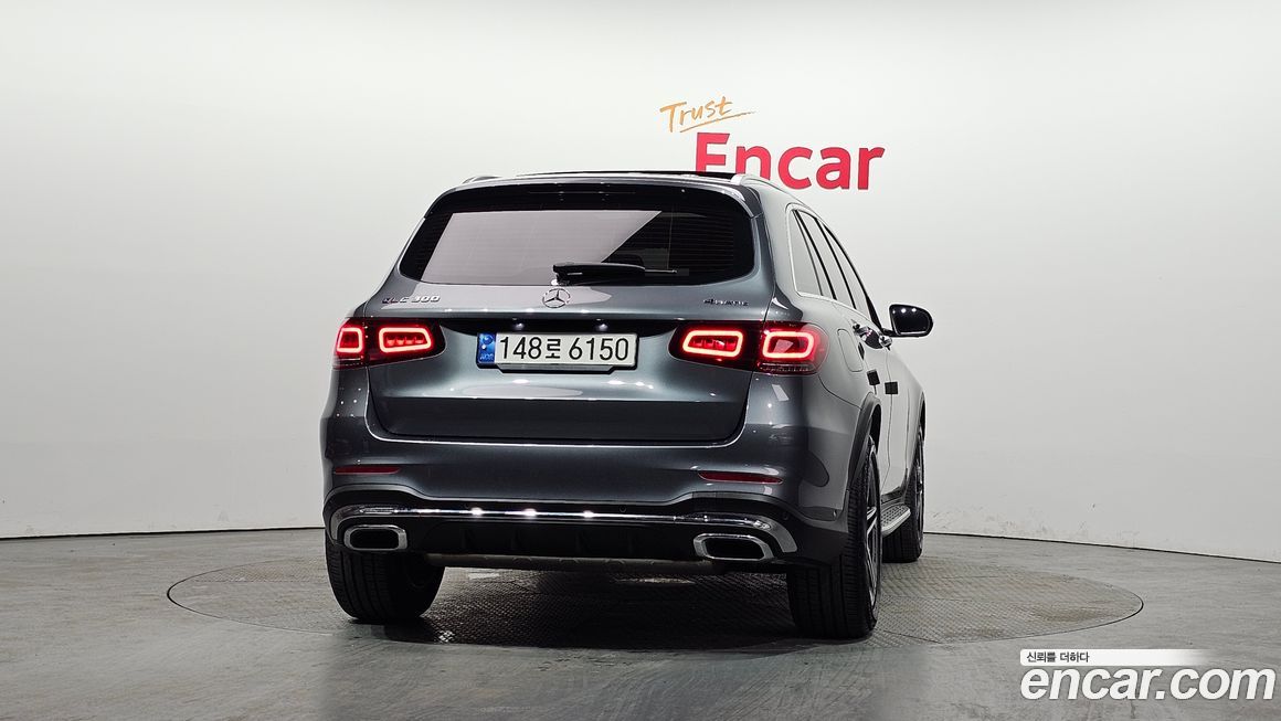 Mercedes-Benz GLC-Class 2022