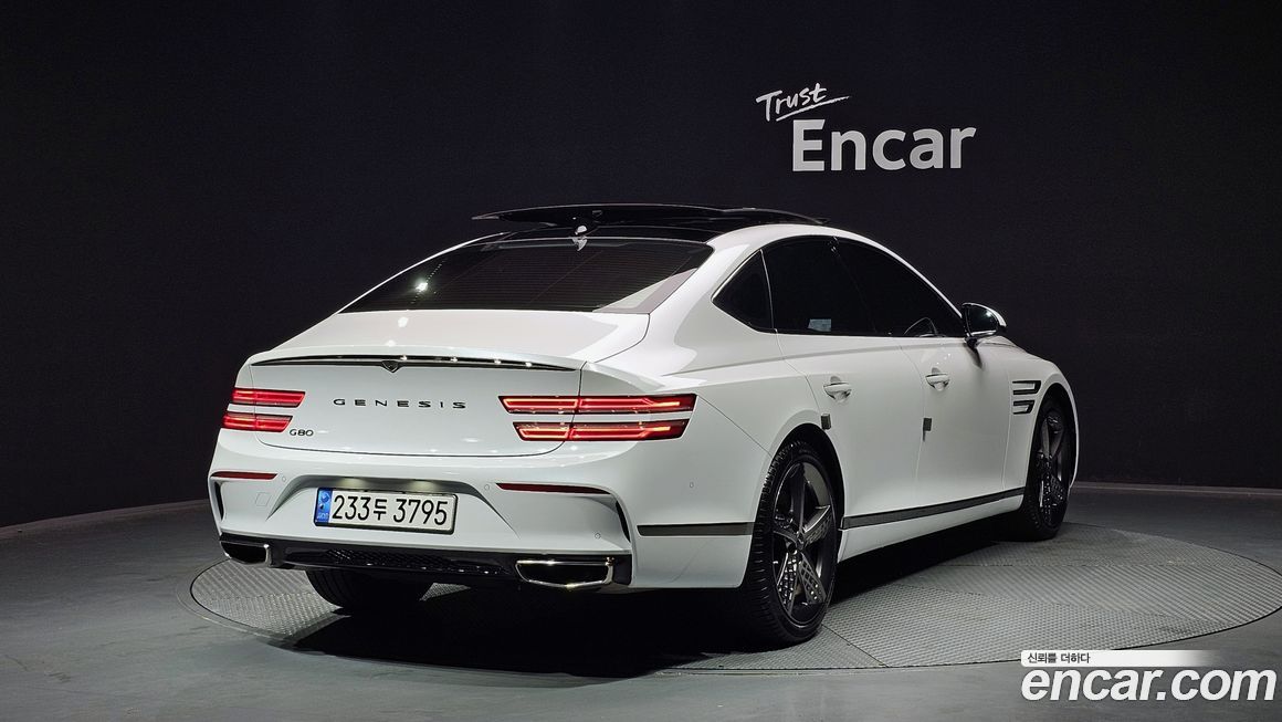 Genesis G80 2023
