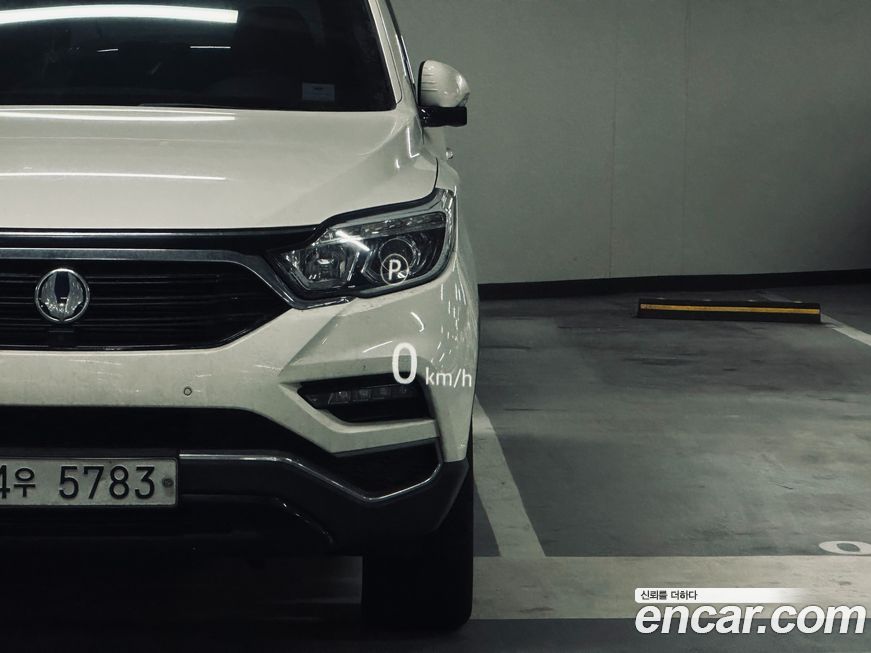 Land Rover Discovery Sport 2025