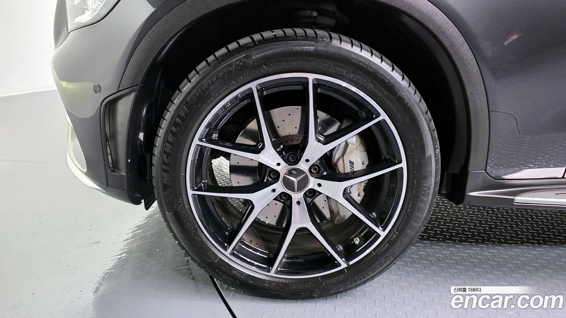 Mercedes-Benz GLC-Class 2022