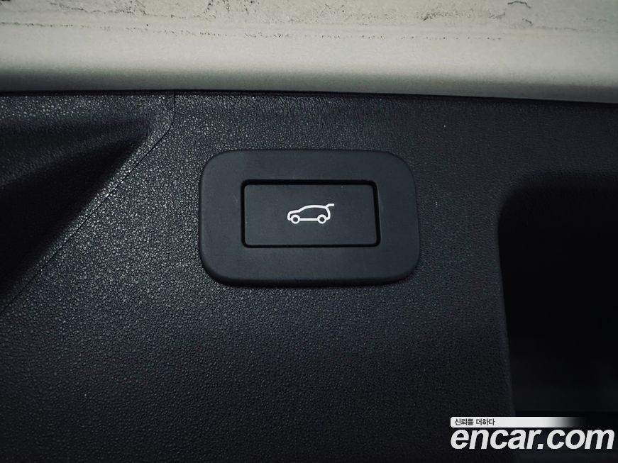 Land Rover Discovery Sport 2025