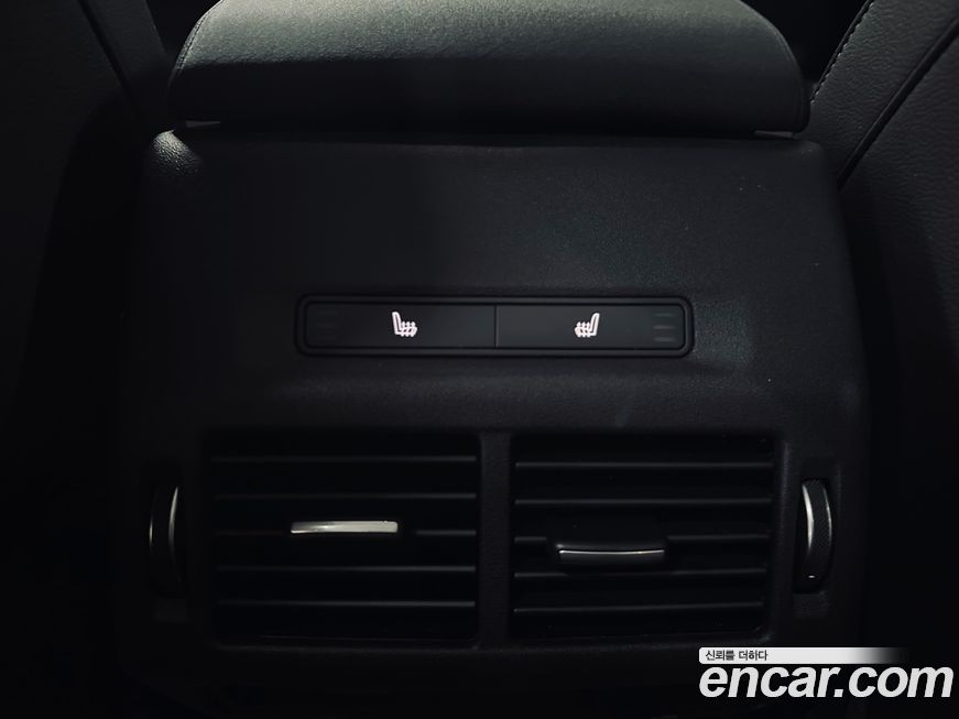 Land Rover Discovery Sport 2025