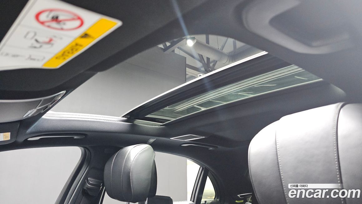 Mercedes-Benz S-Class 2020