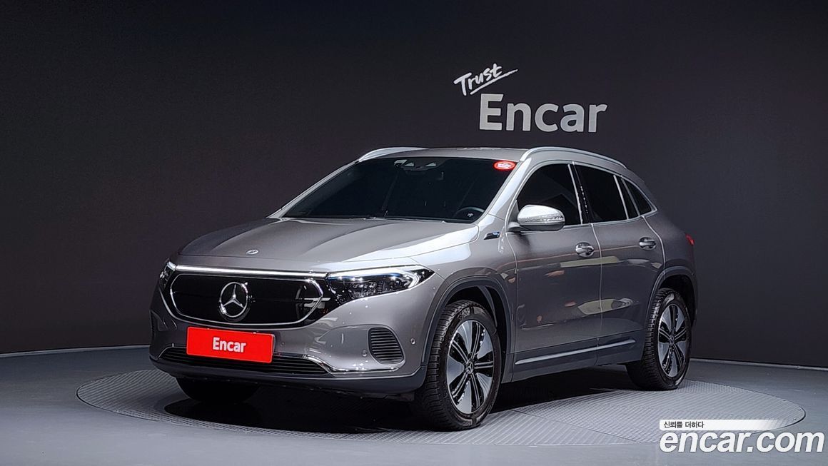 Mercedes-Benz EQA 2021