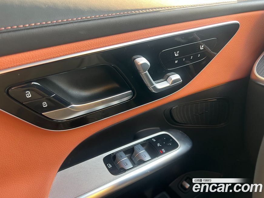 Mercedes-Benz GLC-Class 2024