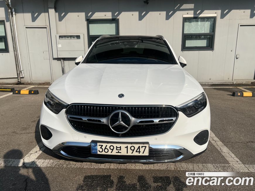 Mercedes-Benz GLC-Class 2024