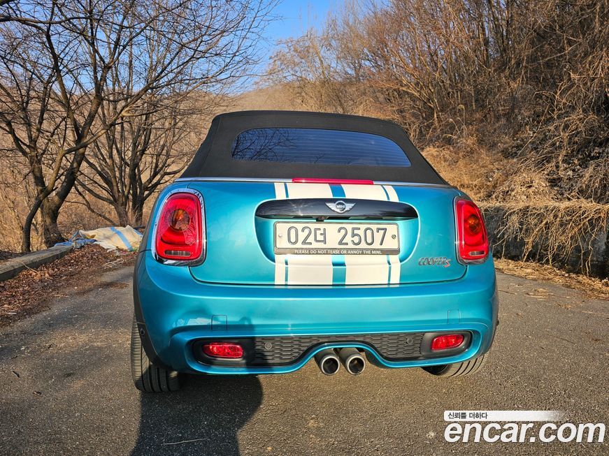 Mini Cooper Convertible 2018