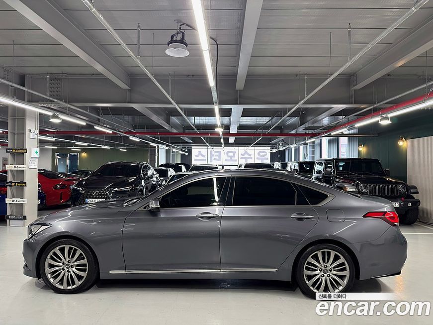 Hyundai Genesis 2016