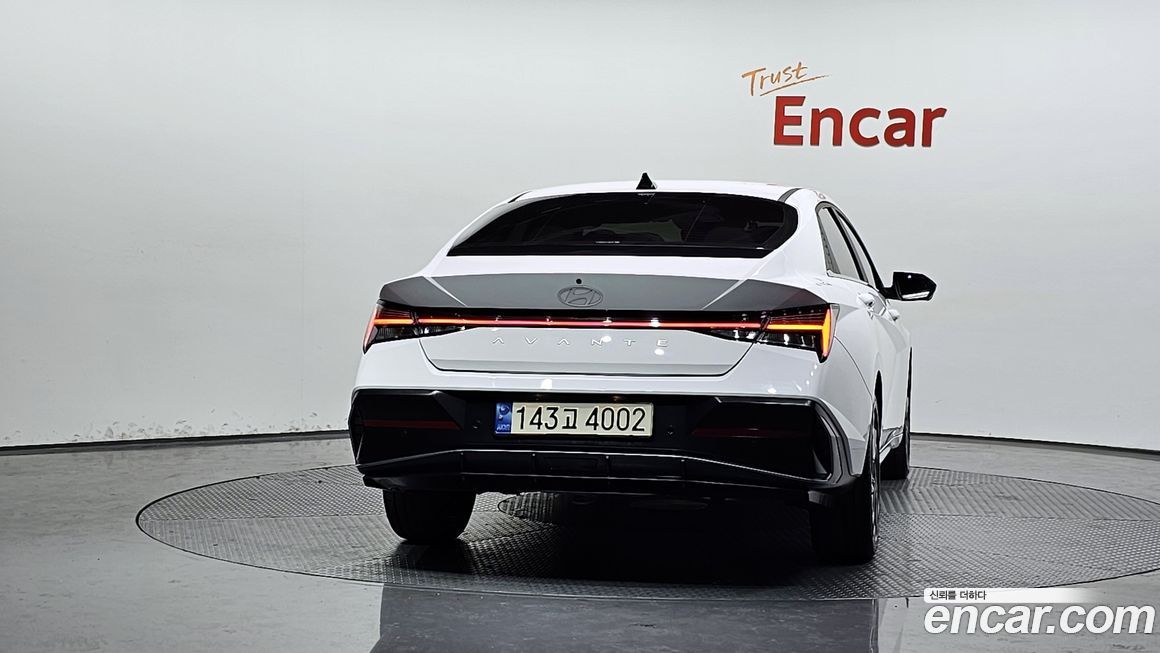 Hyundai AVANTE 2024