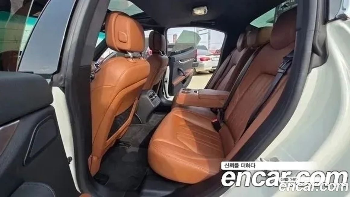 Maserati Ghibli 2016