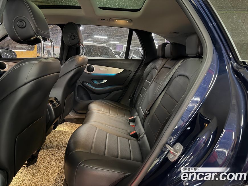 Mercedes-Benz GLC-Class 2019