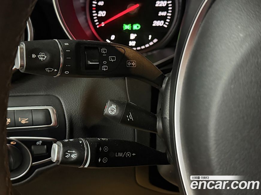 Mercedes-Benz GLC-Class 2019