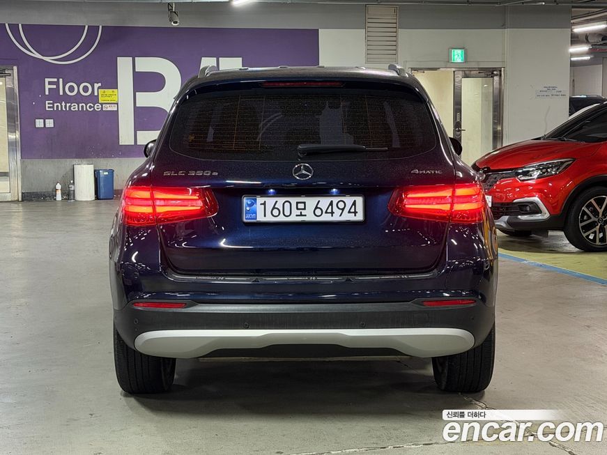 Mercedes-Benz GLC-Class 2019