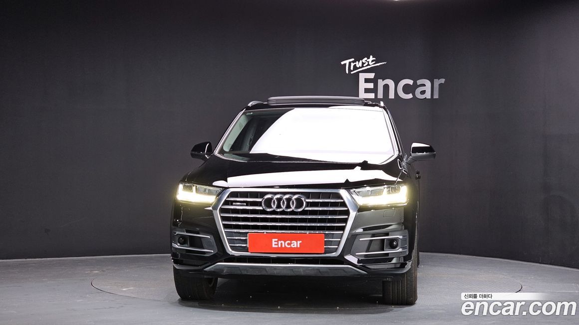 Audi Q7 2016