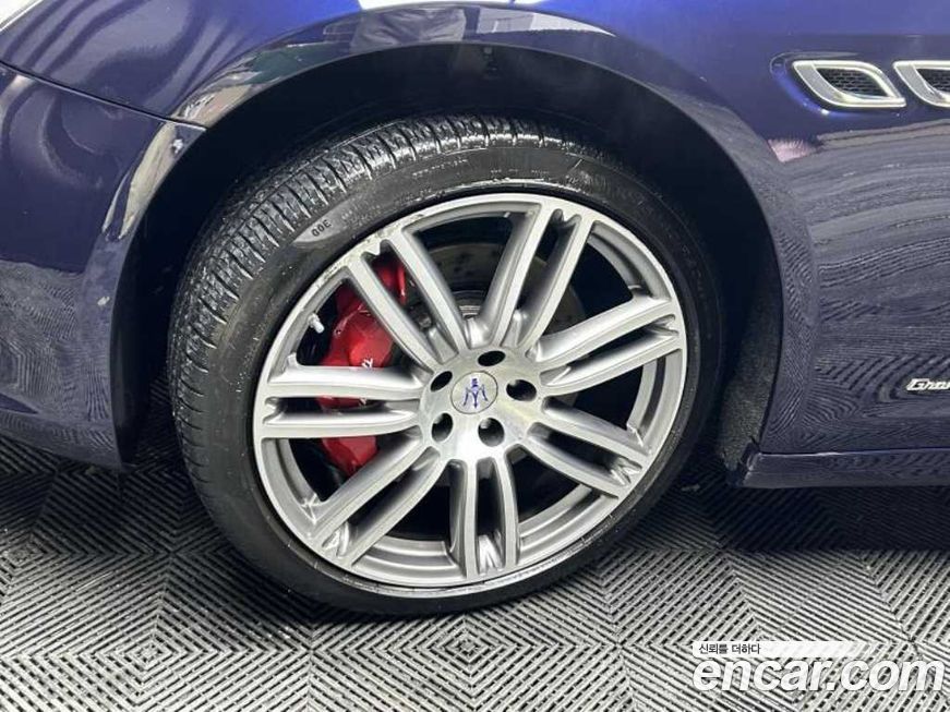 Maserati Quattroporte 2018