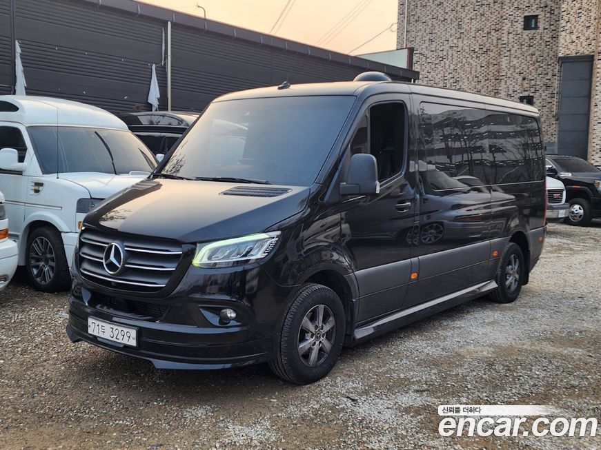 Mercedes-Benz Sprinter 2021