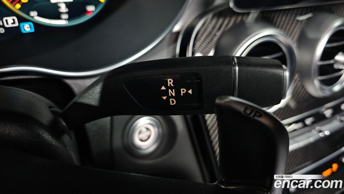 Mercedes-Benz GLC-Class 2022