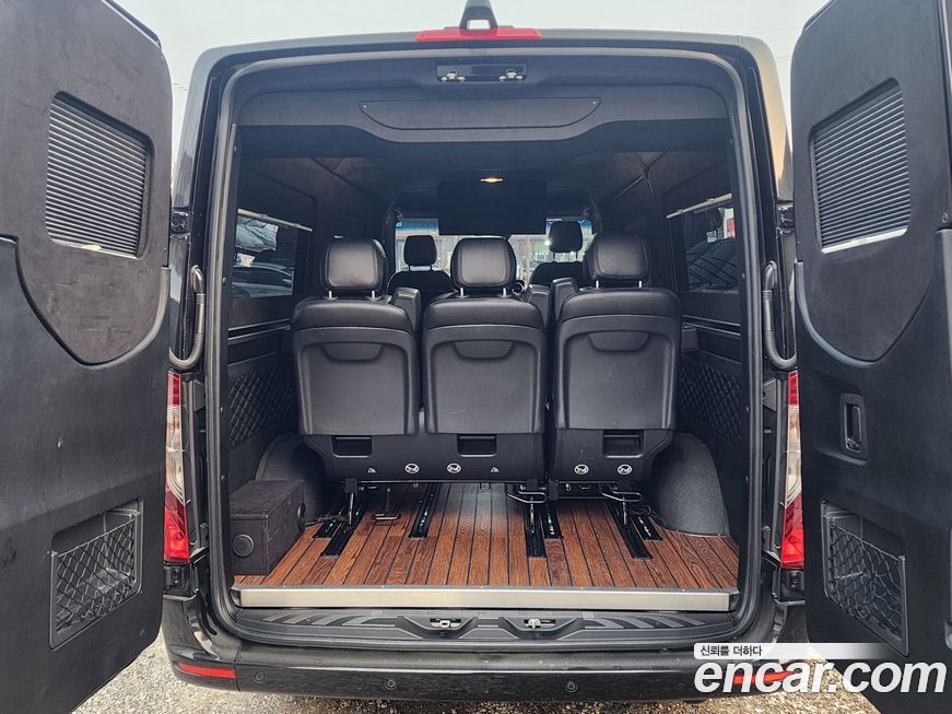 Mercedes-Benz Sprinter 2021