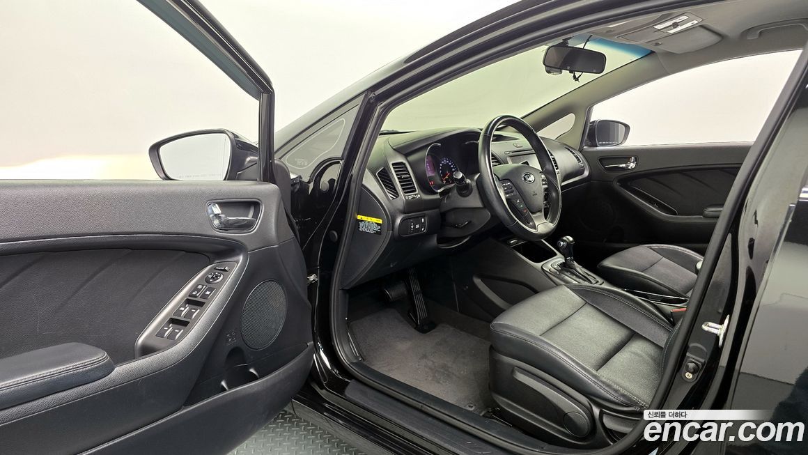 Kia K3 2015