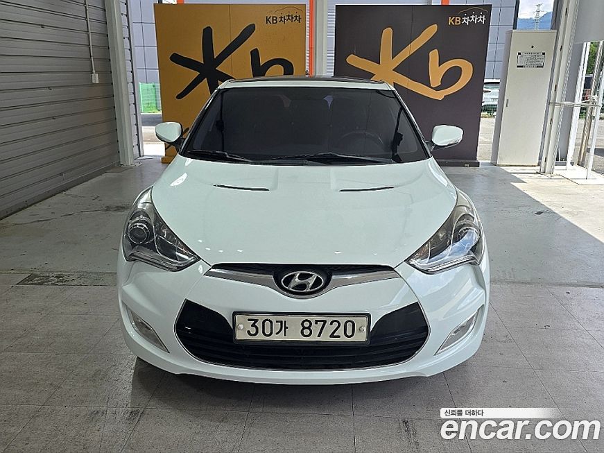 Hyundai Veloster 2012