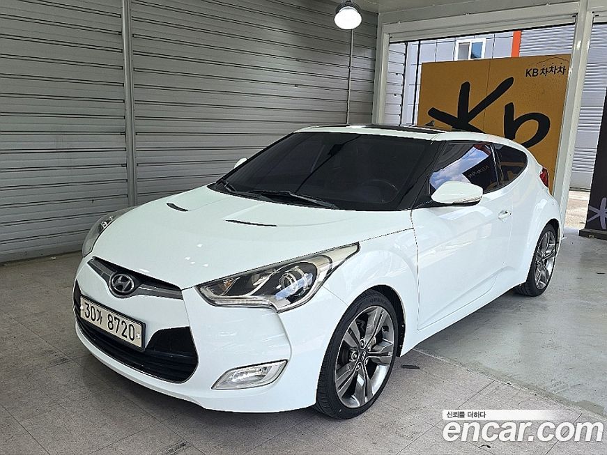Hyundai Veloster 2012