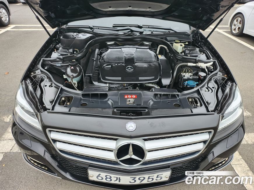 Mercedes-Benz CLS-Class 2012