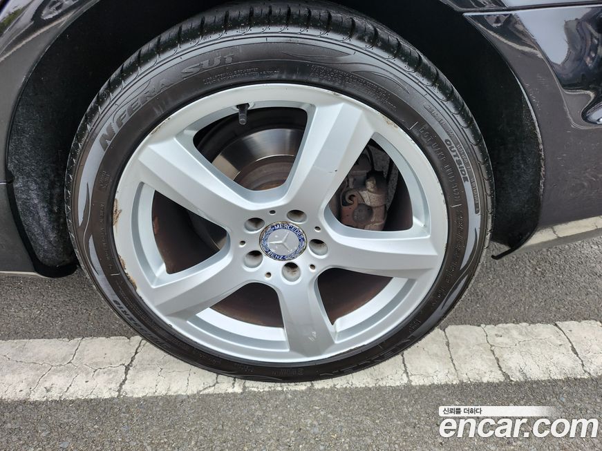 Mercedes-Benz CLS-Class 2012