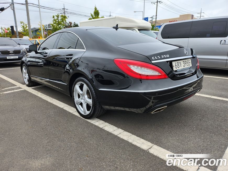 Mercedes-Benz CLS-Class 2012