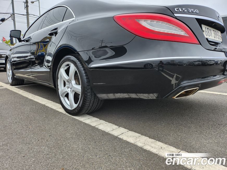 Mercedes-Benz CLS-Class 2012