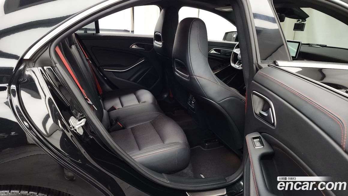 Mercedes-Benz CLA-Class 2015