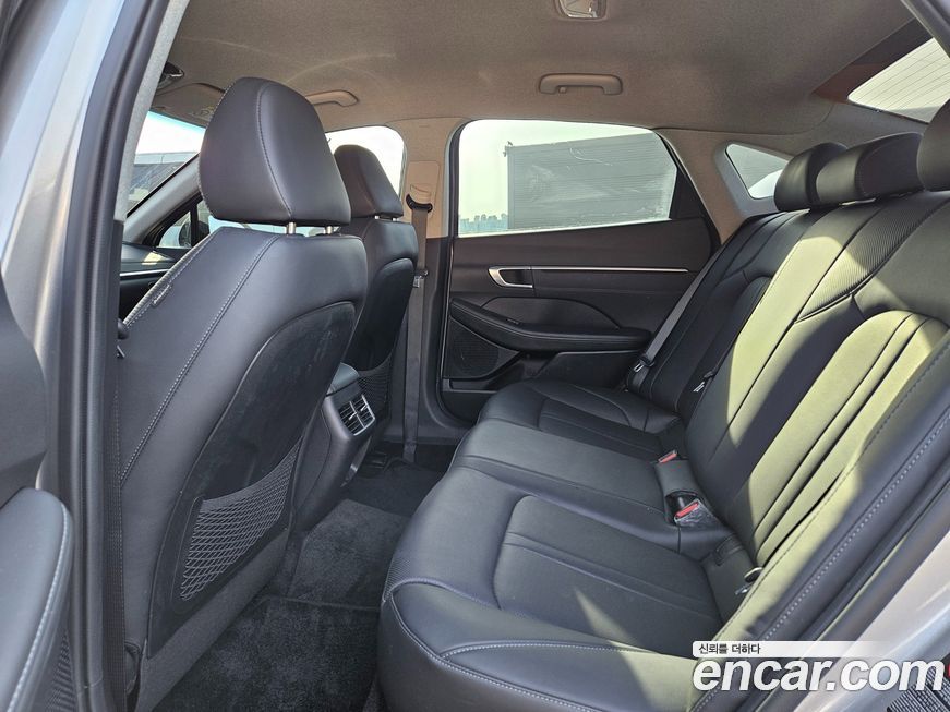 Hyundai Sonata 2022